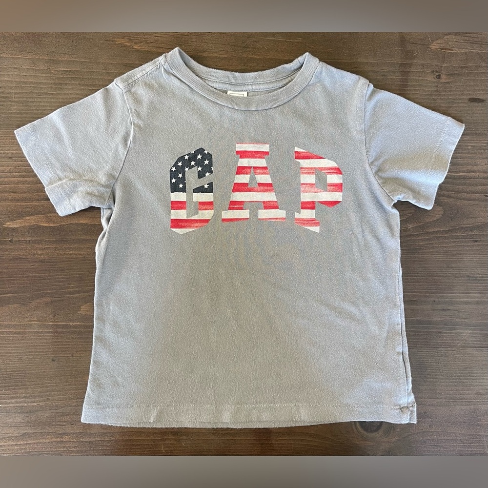 Gap Boys Logo T-Shirt Size 3